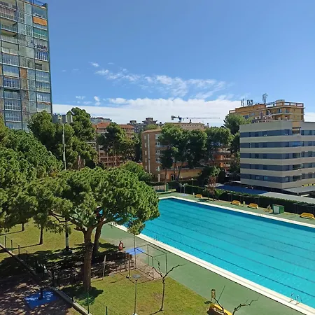 La Sirereta Apartment *